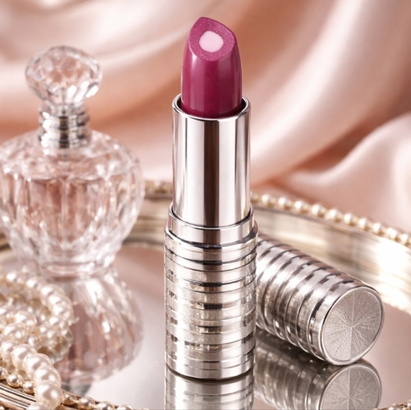 CLINIQUE DRAMATICALLY DIFFERENT LIPSTICK 💄 RASPBERRY GLACE 44 New - Picture 1 of 12